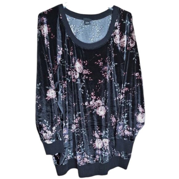 Torrid 4 Women 4x Black Pink Floral Velvet Soft Flower Print Sweatshirt - Picture 2 of 8